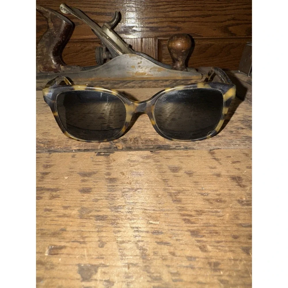 Tory Burch Tortoise Sunglasses‎ Frames (No Lenses)